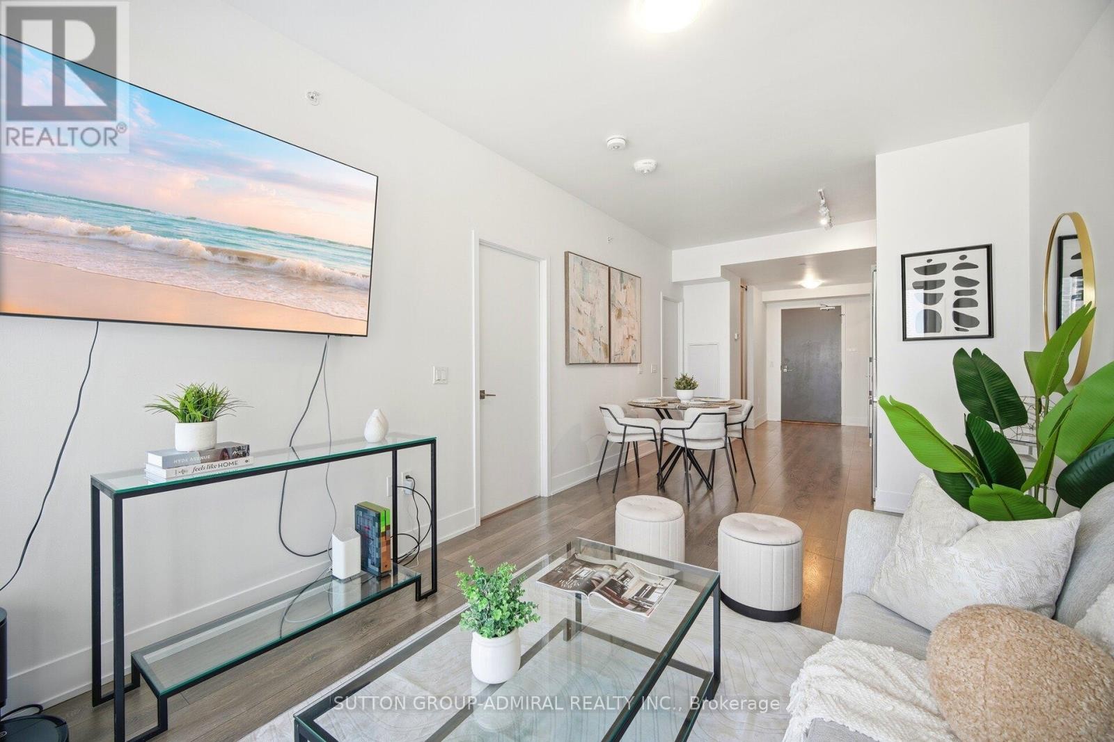 












2908 HIGHWAY 7

,
Vaughan (Concord),




Ontario
L4K0K5

