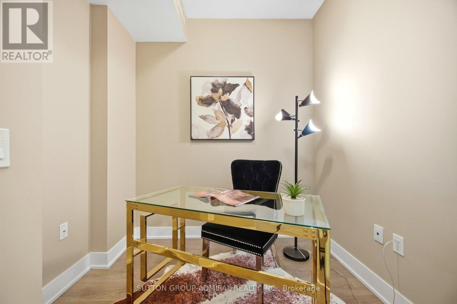 












2908 HIGHWAY 7

,
Vaughan (Concord),




Ontario
L4K0K5

