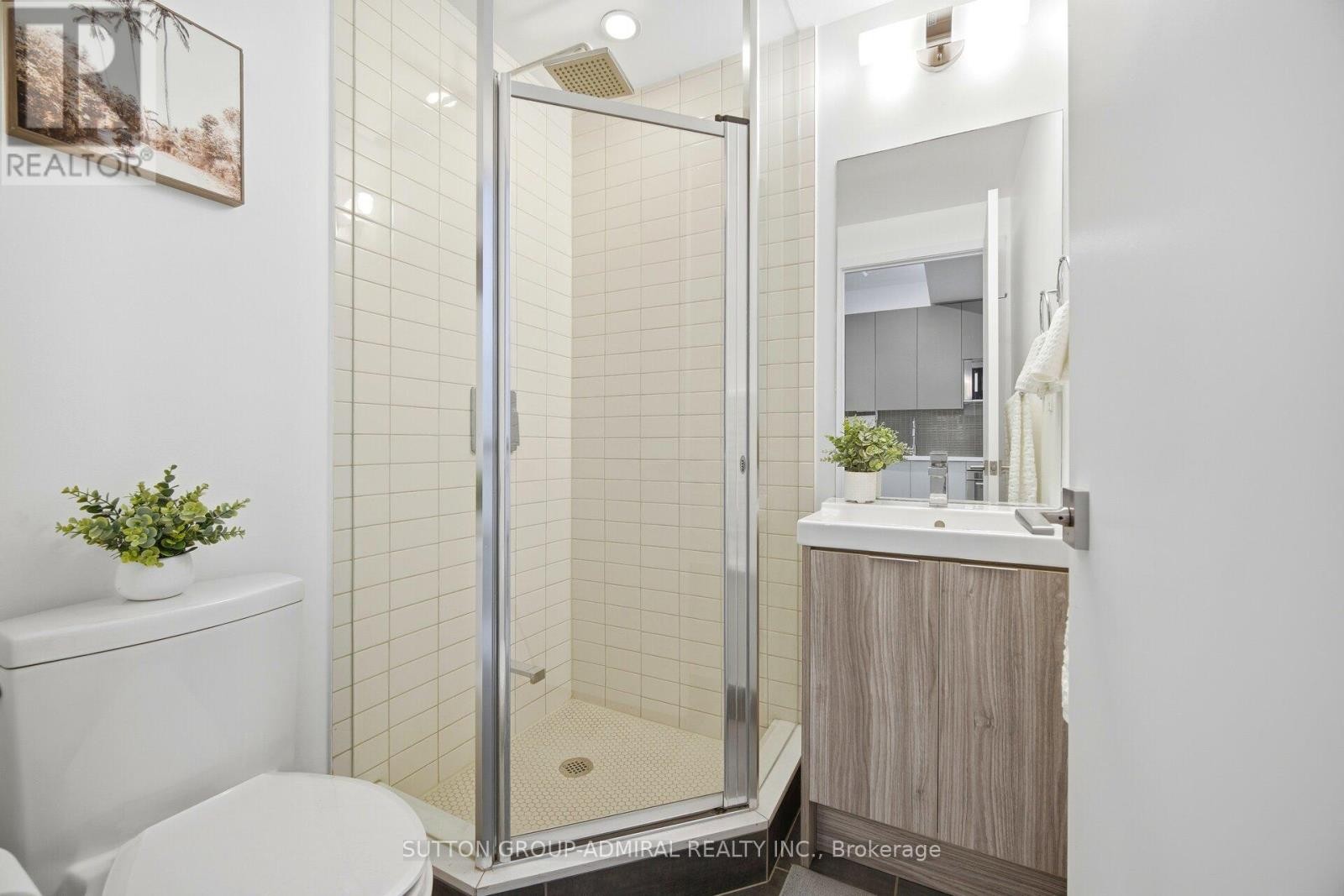 












2908 HIGHWAY 7

,
Vaughan (Concord),




Ontario
L4K0K5

