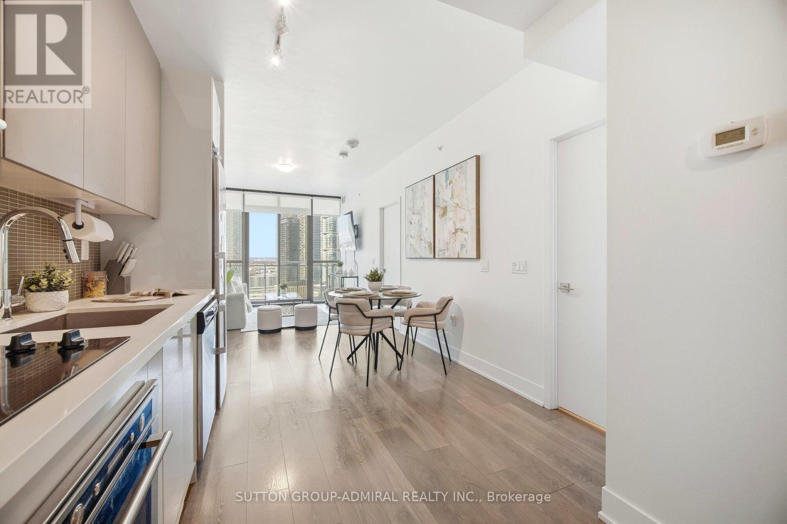 












2908 HIGHWAY 7

,
Vaughan (Concord),




Ontario
L4K0K5

