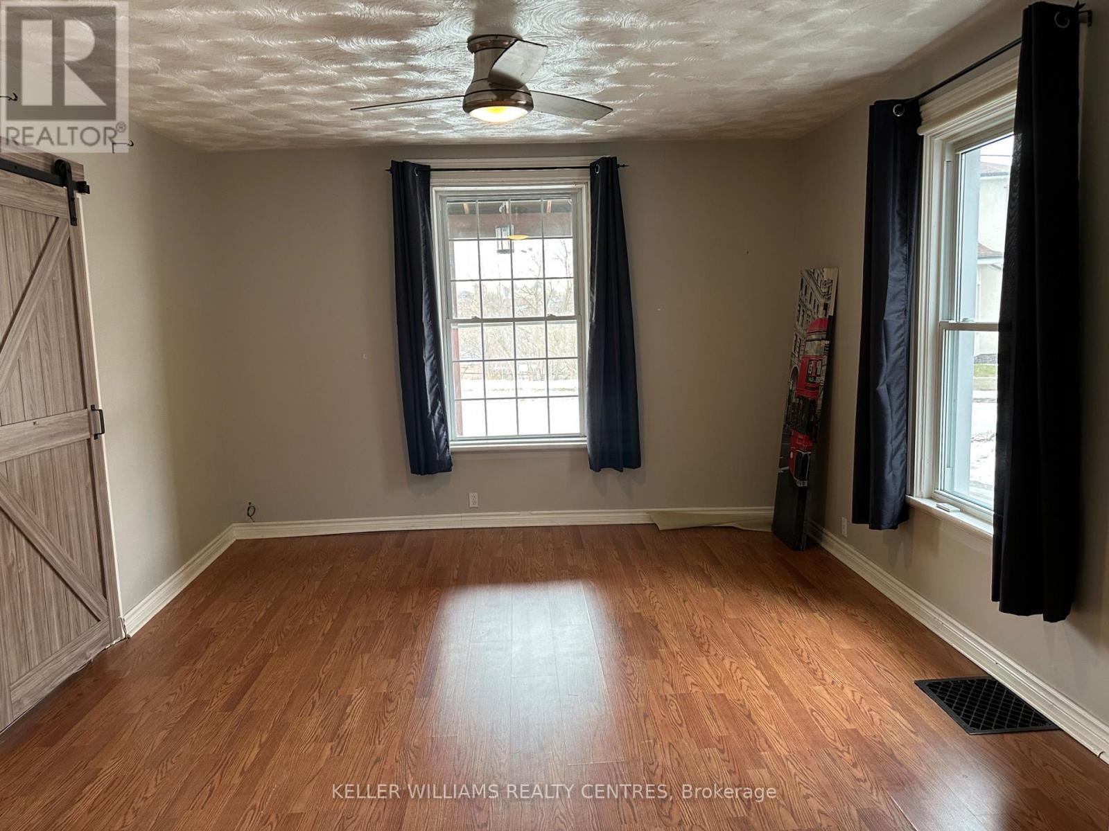 












173 PROSPECT STREET

,
Newmarket (Gorham-College Manor),




Ontario
L3Y3T7

