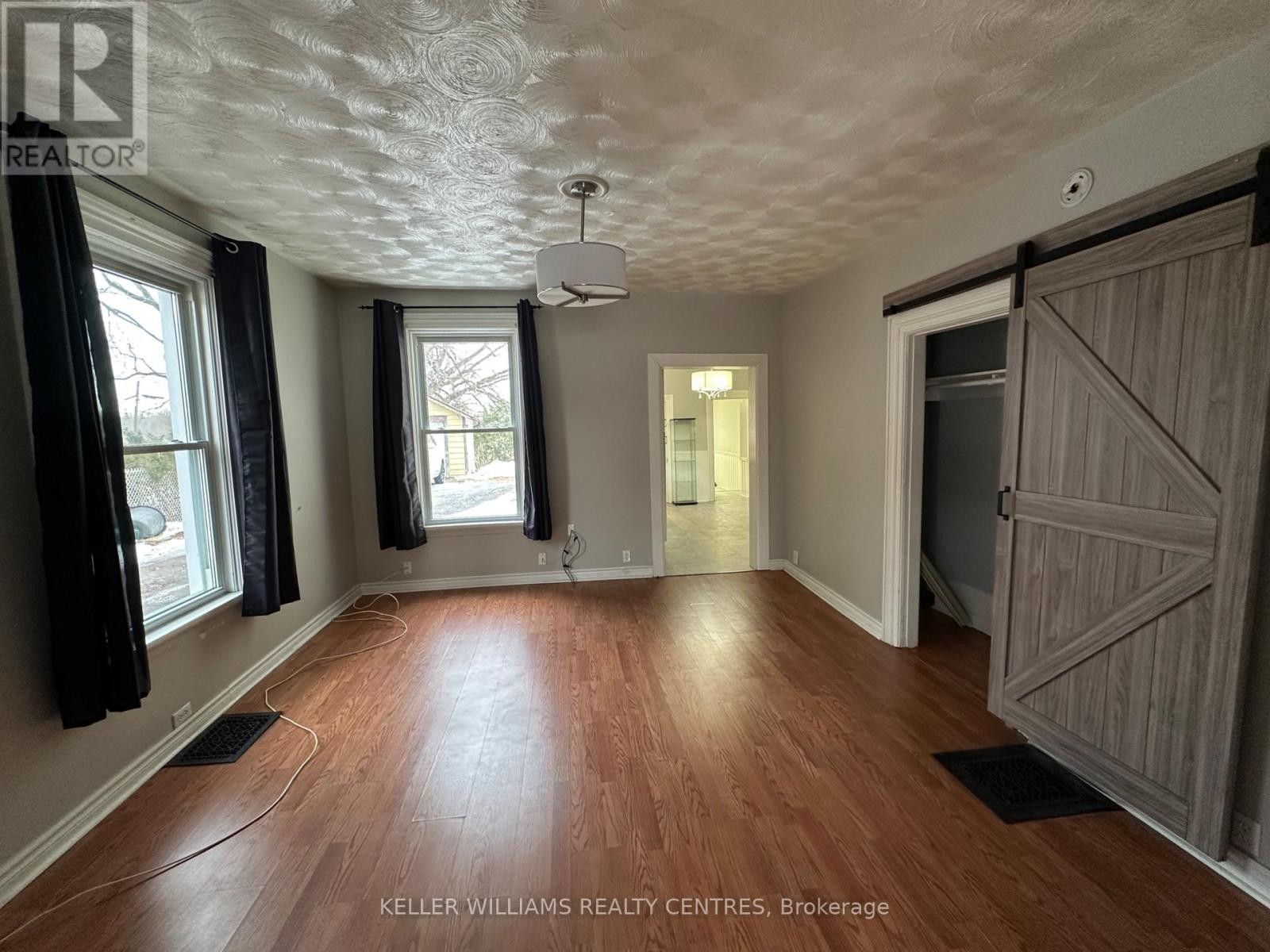 












173 PROSPECT STREET

,
Newmarket (Gorham-College Manor),




Ontario
L3Y3T7

