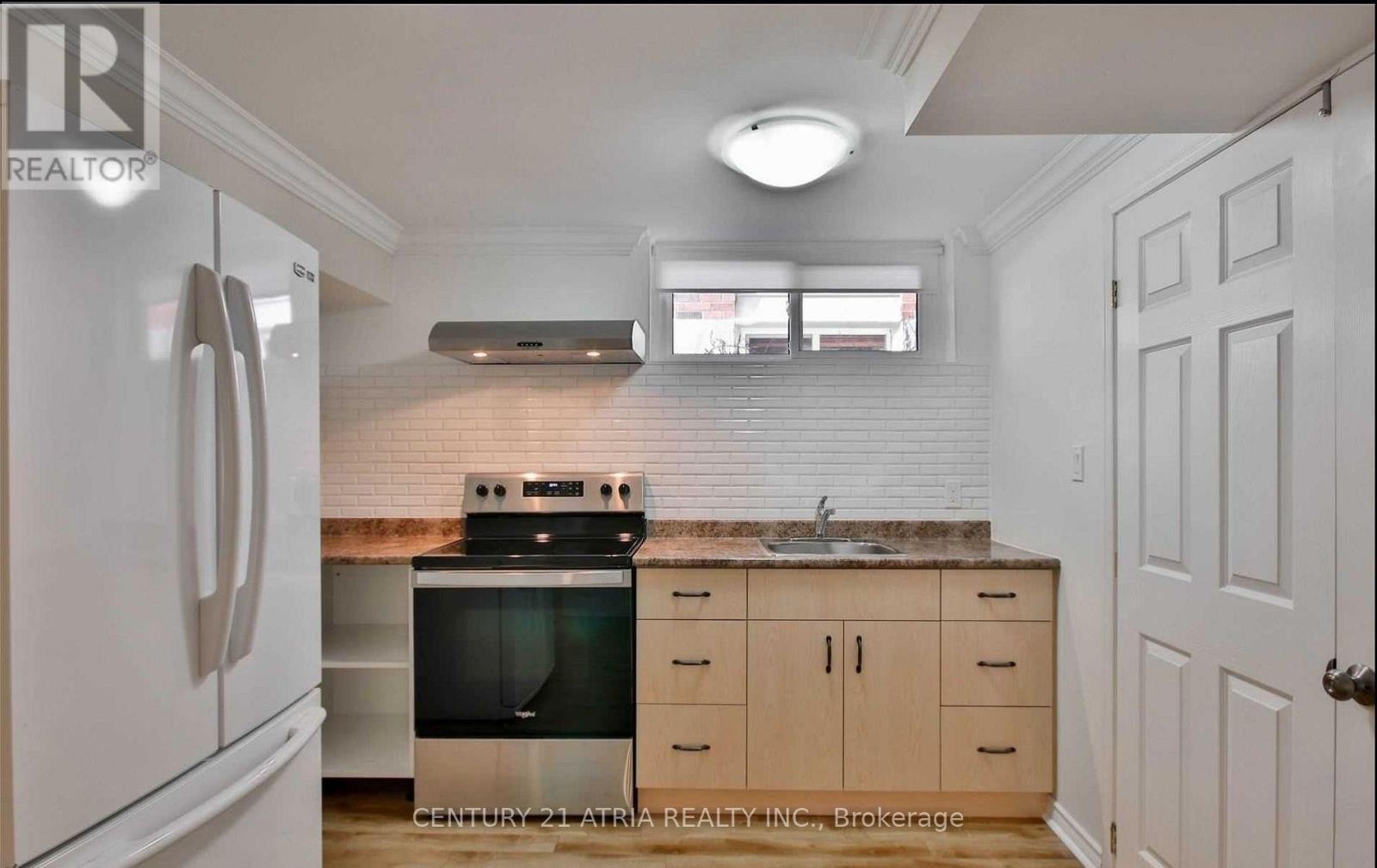 












243 HARRYGAN CRESCENT

,
Richmond Hill (Mill Pond),




Ontario
L4C4J2

