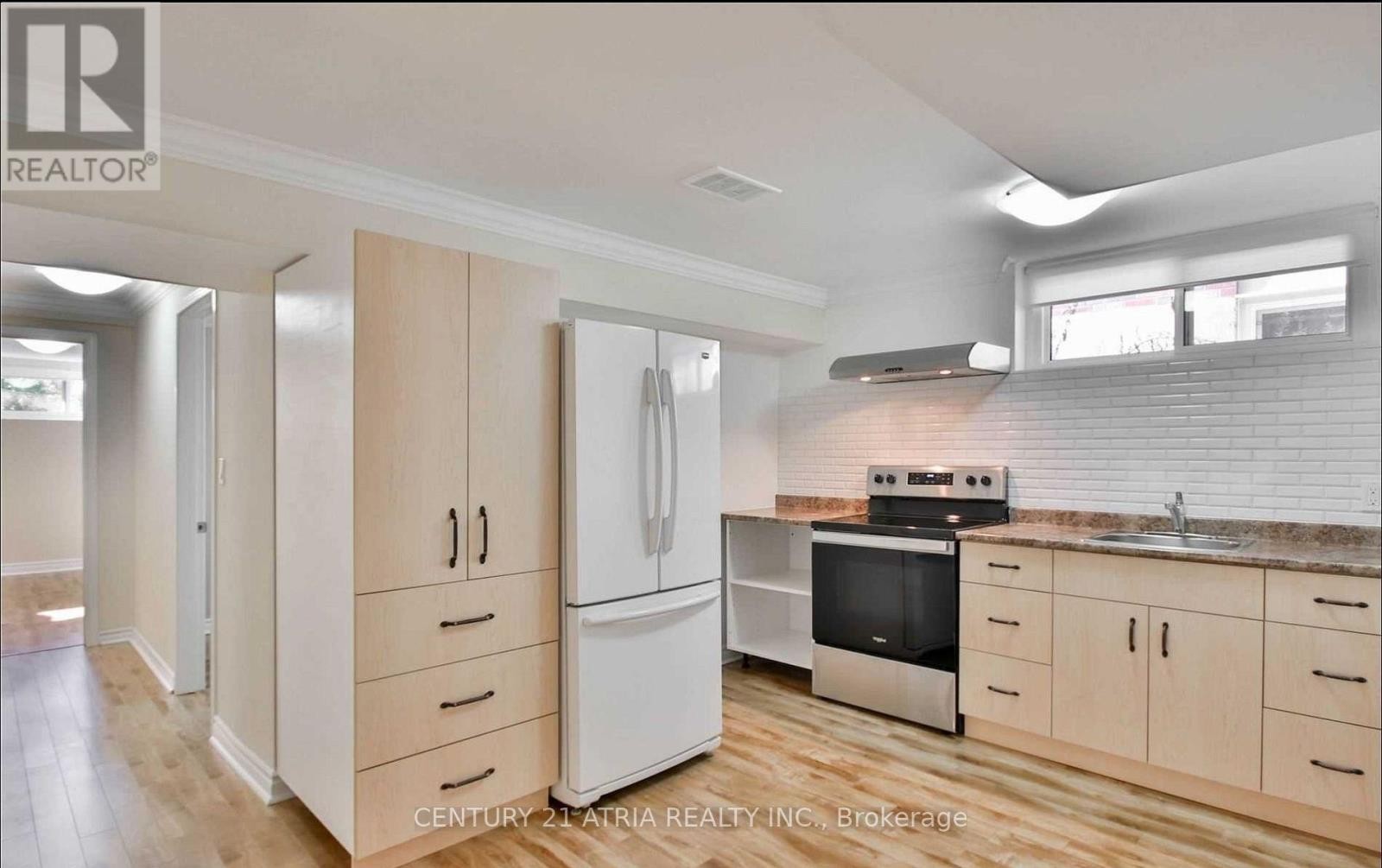 












243 HARRYGAN CRESCENT

,
Richmond Hill (Mill Pond),




Ontario
L4C4J2

