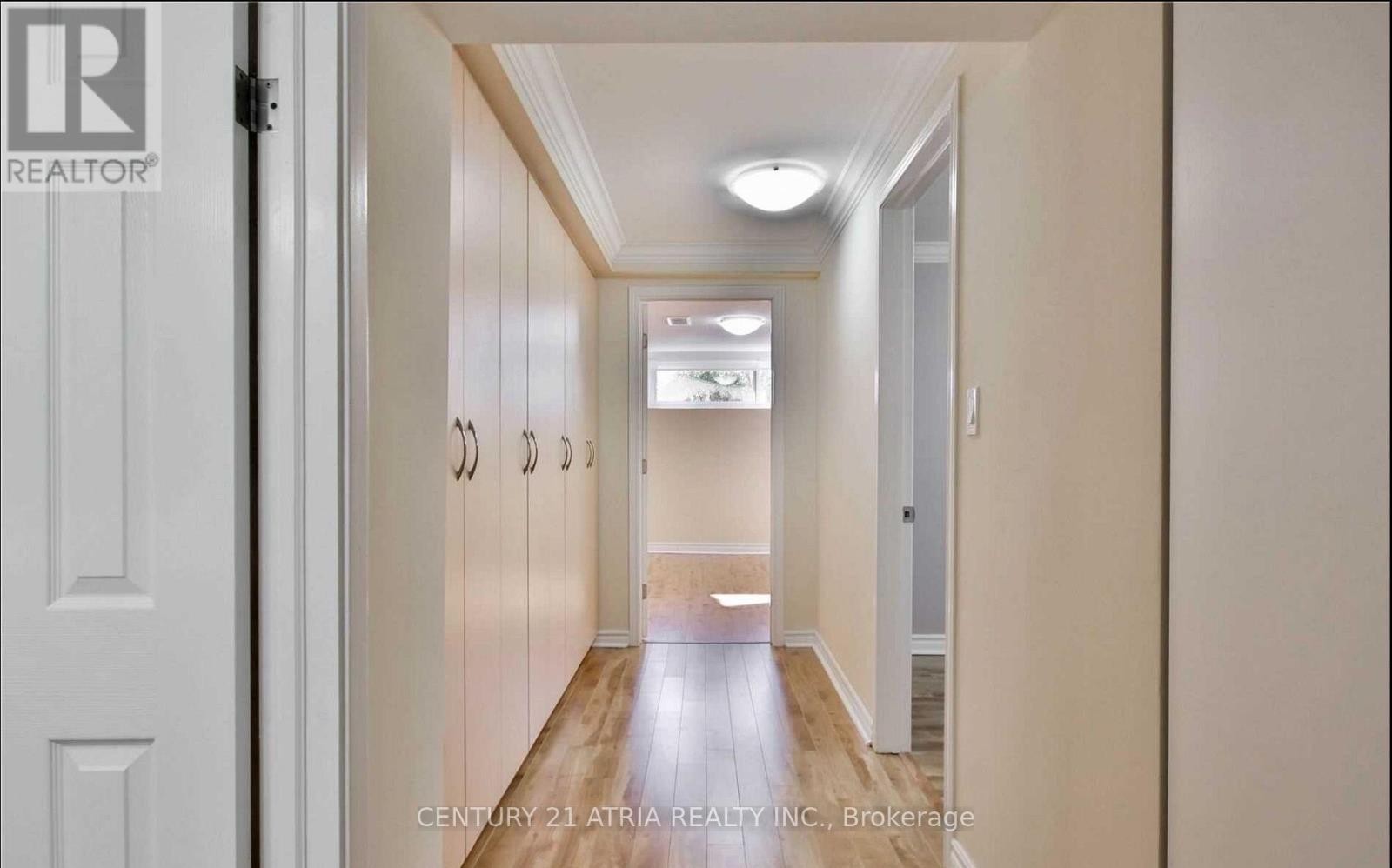 












243 HARRYGAN CRESCENT

,
Richmond Hill (Mill Pond),




Ontario
L4C4J2

