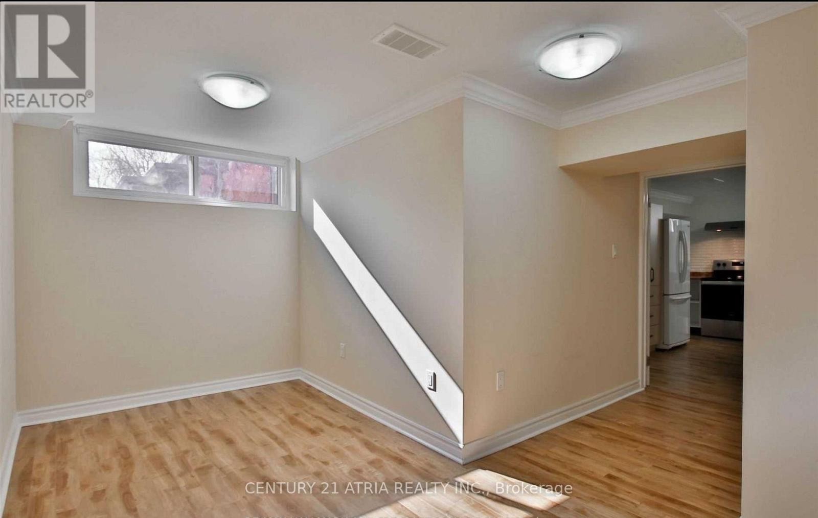 












243 HARRYGAN CRESCENT

,
Richmond Hill (Mill Pond),




Ontario
L4C4J2

