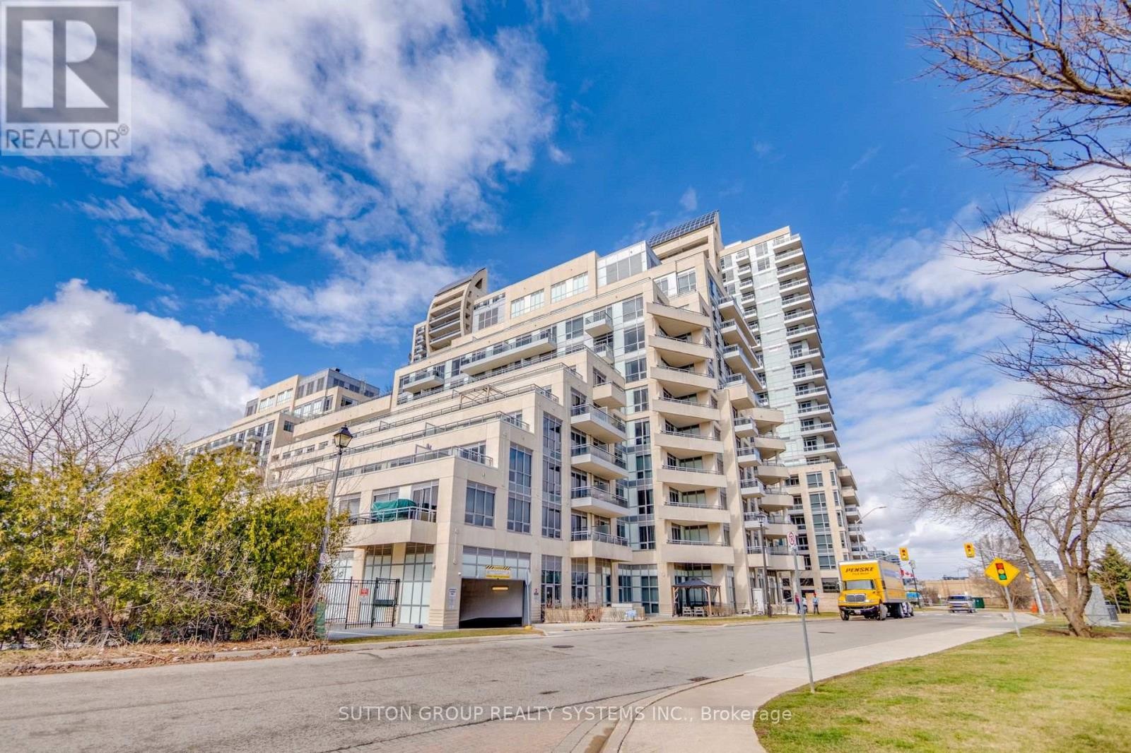 












SW-105 - 9191 YONGE STREET

,
Richmond Hill (Langstaff),




Ontario
L4C1H7

