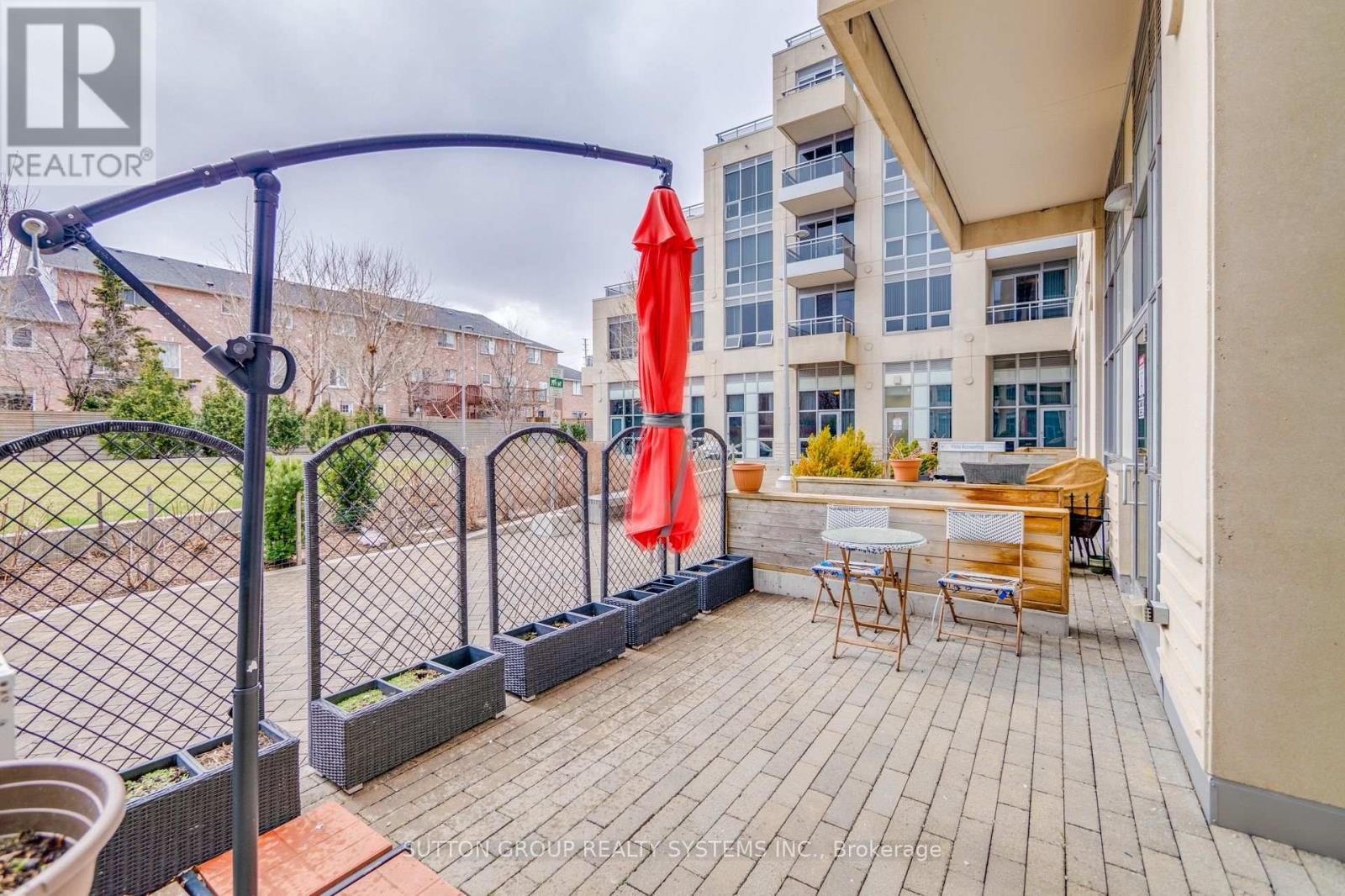 












SW-105 - 9191 YONGE STREET

,
Richmond Hill (Langstaff),




Ontario
L4C1H7

