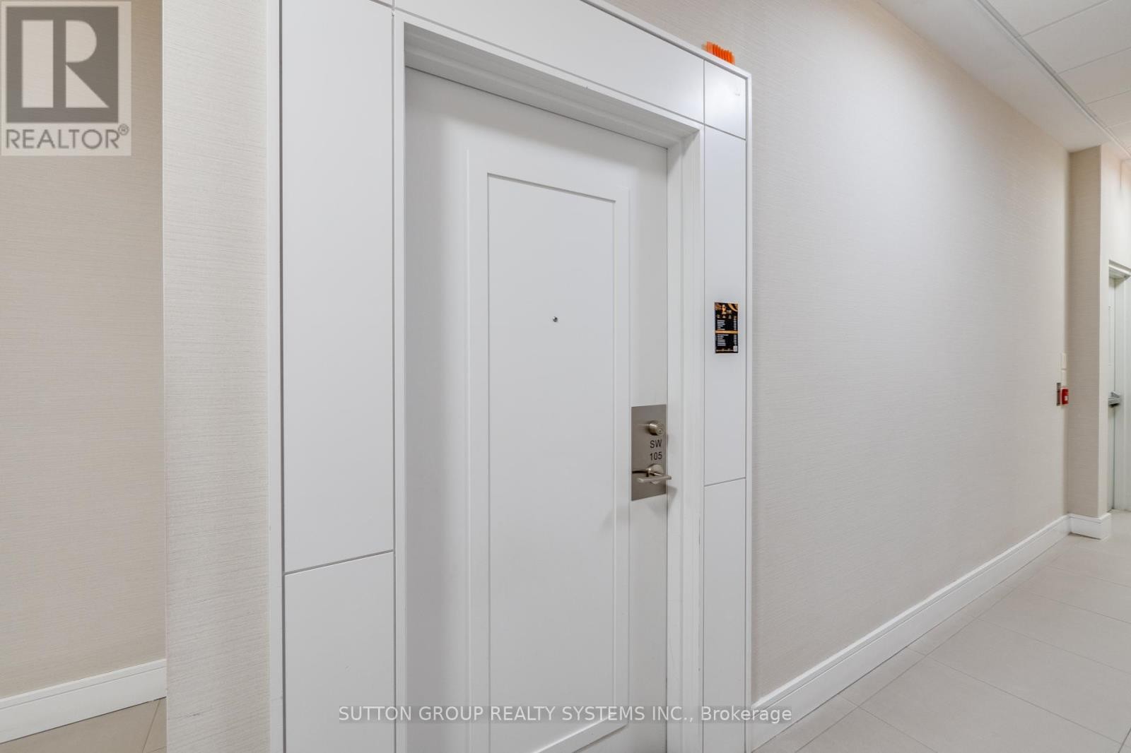 












SW-105 - 9191 YONGE STREET

,
Richmond Hill (Langstaff),




Ontario
L4C1H7

