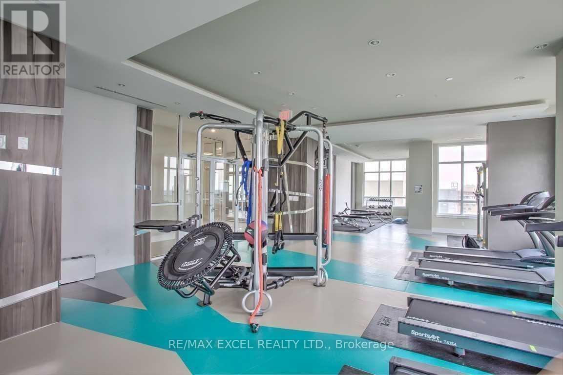 












1204 - 9205 YONGE STREET

,
Richmond Hill (Langstaff),




Ontario
L4C6Z2

