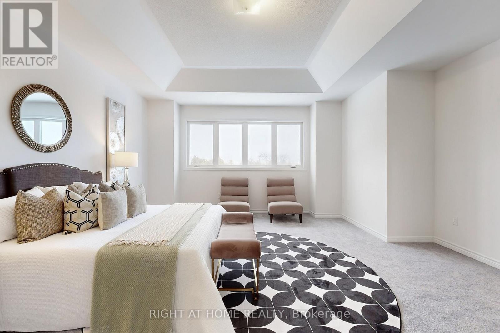 












15 RAIL TRAIL COURT W

,
Georgina (Sutton & Jackson's Point),




Ontario
L0E1R0

