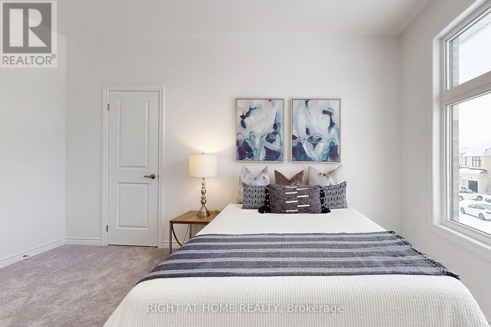 












15 RAIL TRAIL COURT W

,
Georgina (Sutton & Jackson's Point),




Ontario
L0E1R0

