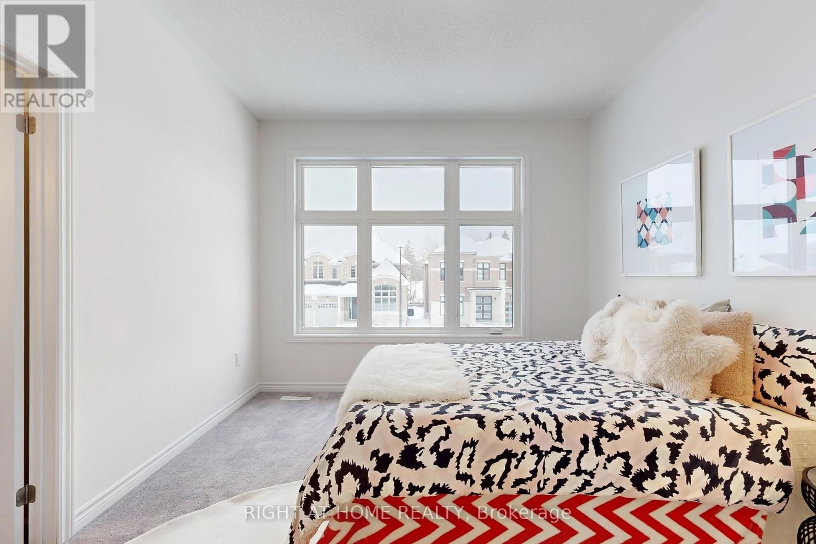 












15 RAIL TRAIL COURT W

,
Georgina (Sutton & Jackson's Point),




Ontario
L0E1R0

