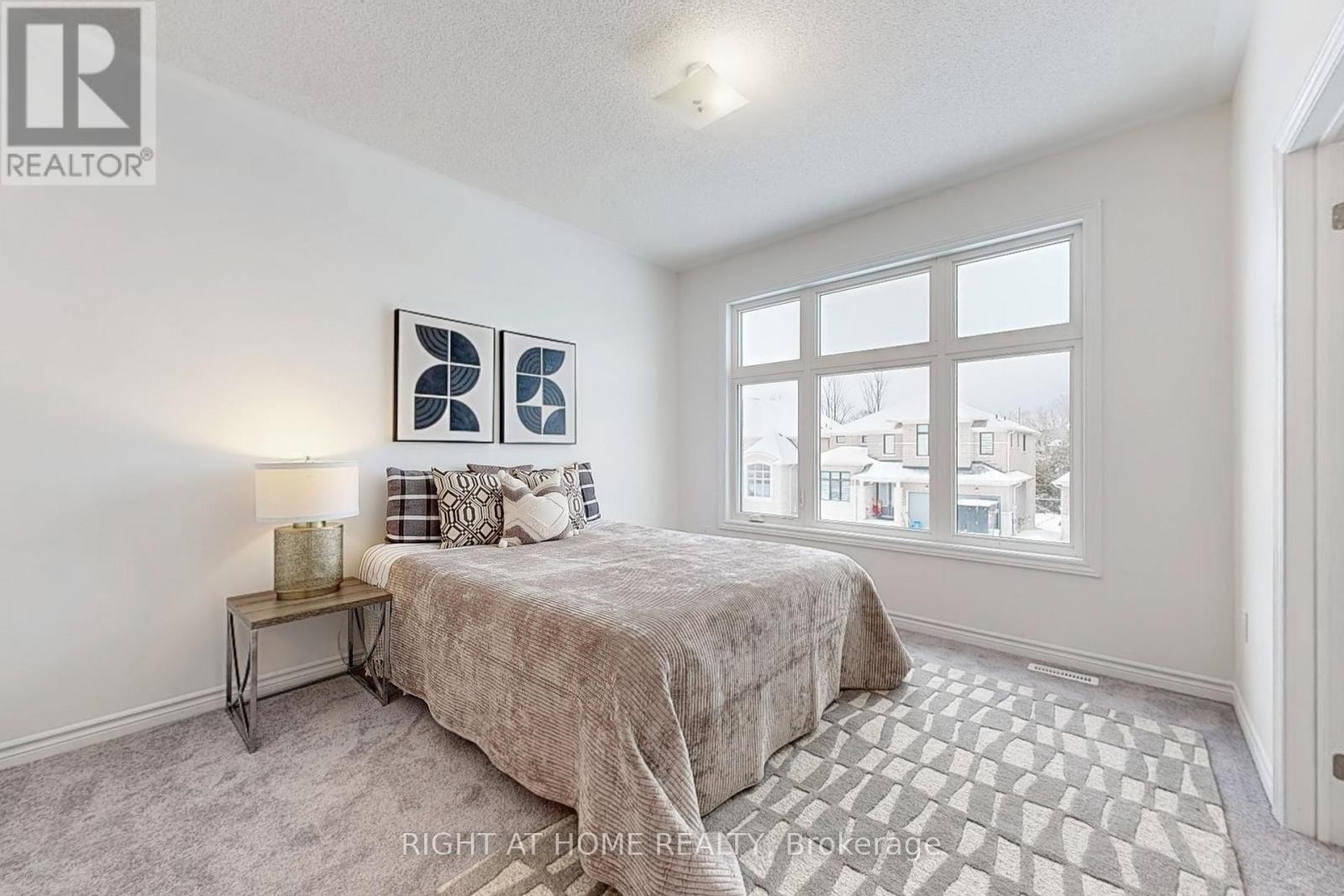 












15 RAIL TRAIL COURT W

,
Georgina (Sutton & Jackson's Point),




Ontario
L0E1R0

