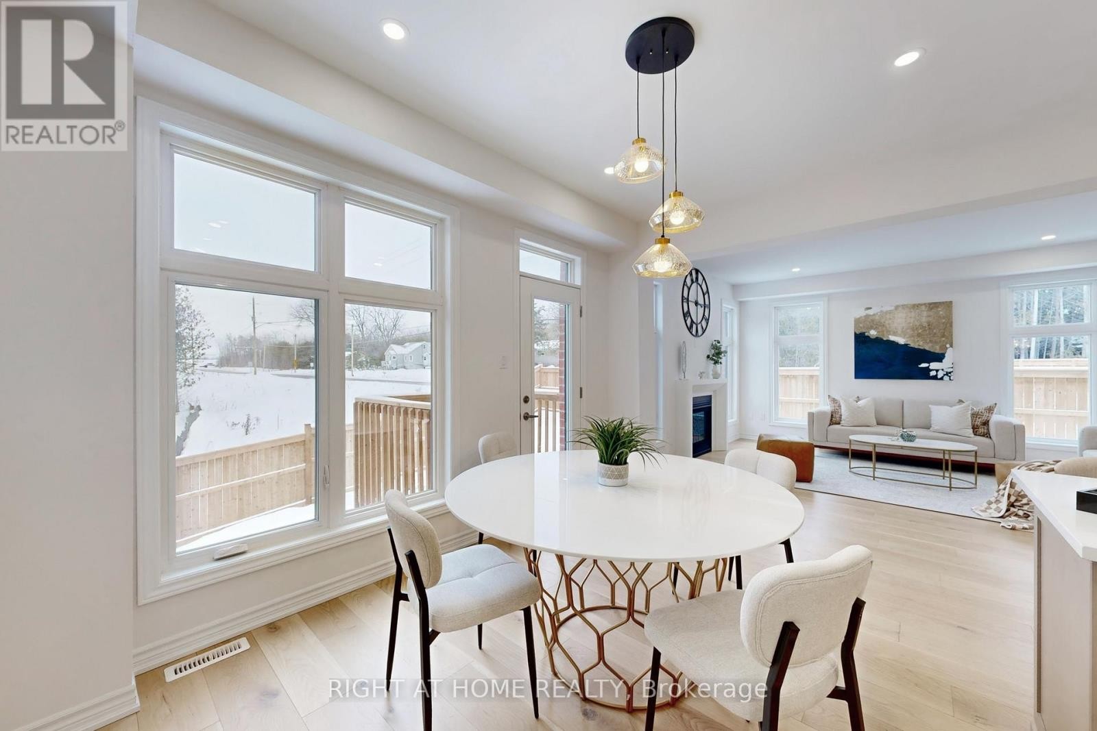 












1 BIG CANOE DRIVE

,
Georgina (Sutton & Jackson's Point),




Ontario
L0E1R0

