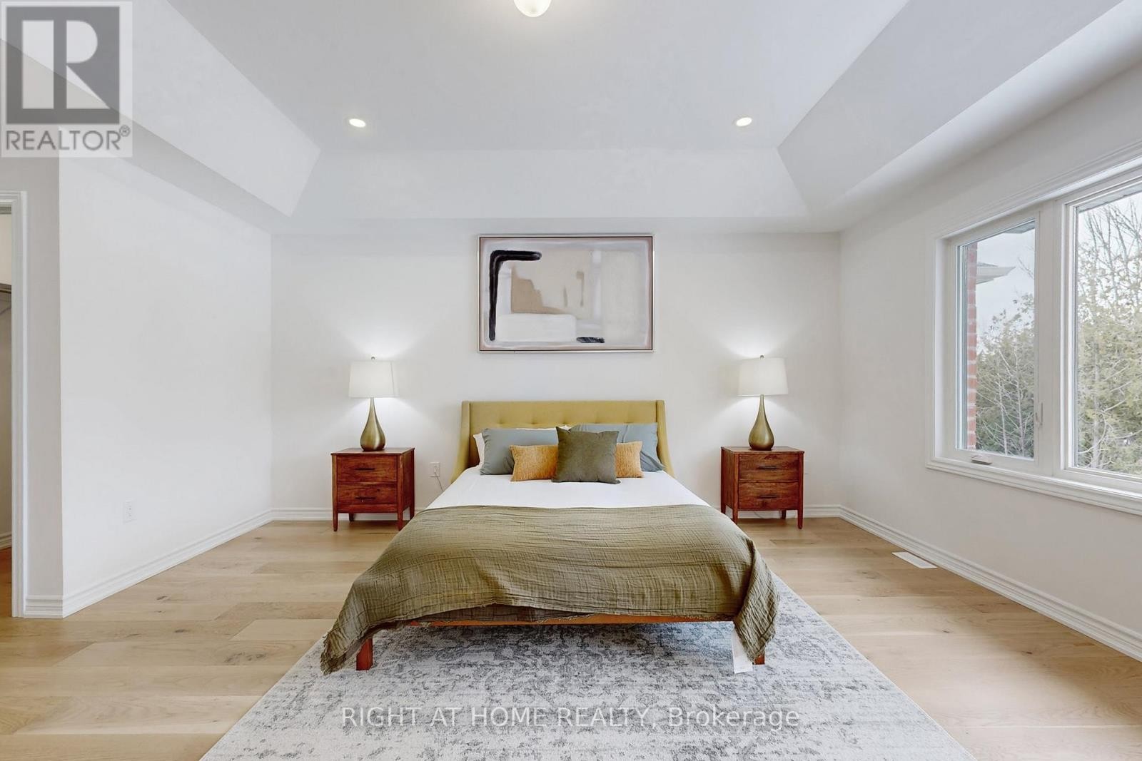 












1 BIG CANOE DRIVE

,
Georgina (Sutton & Jackson's Point),




Ontario
L0E1R0

