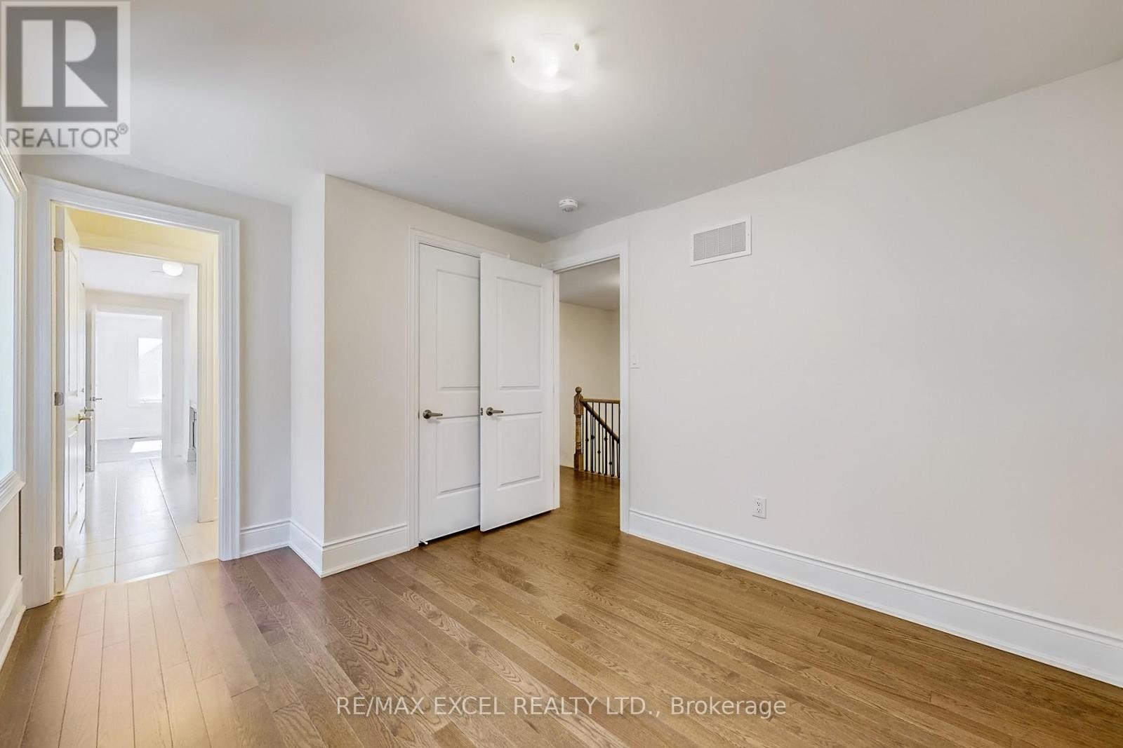 












151 SILK TWIST DRIVE

,
East Gwillimbury (Holland Landing),




Ontario
L9N0V7

