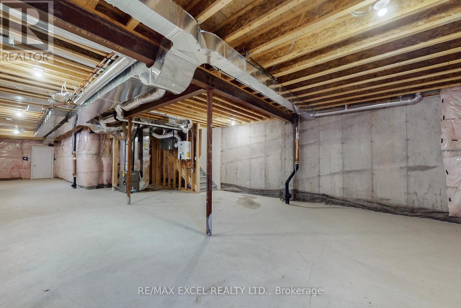 












151 SILK TWIST DRIVE

,
East Gwillimbury (Holland Landing),




Ontario
L9N0V7

