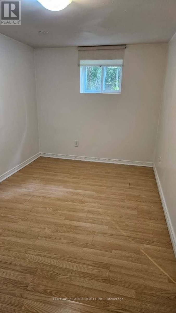 












BSMT 2 - 38 HARDING BOULEVARD

,
Richmond Hill (Harding),




Ontario
L4C1S8

