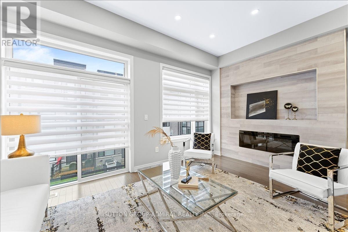 












131 LEBOVIC CAMPUS DRIVE

,
Vaughan (Patterson),




Ontario
L6A4J4

