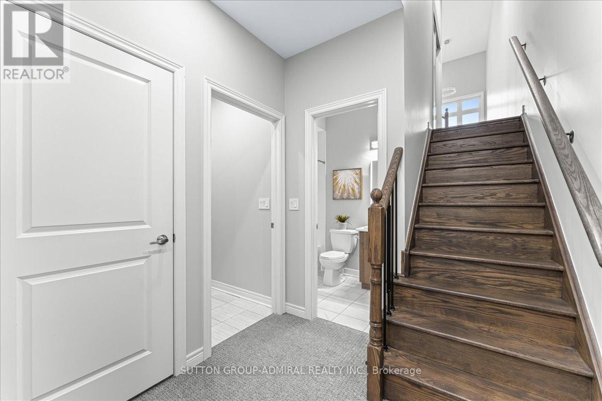 












131 LEBOVIC CAMPUS DRIVE

,
Vaughan (Patterson),




Ontario
L6A4J4

