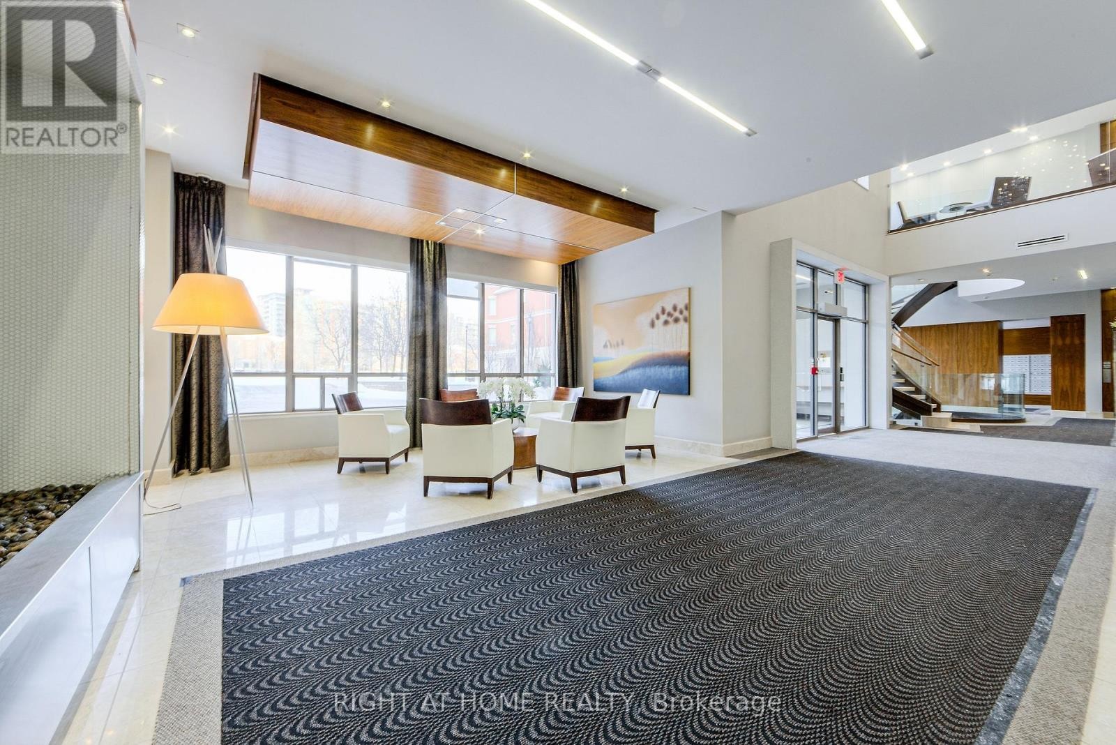 












UPH2 - 37 GALLERIA PARKWAY

,
Markham (Commerce Valley),




Ontario
L3T0A5

