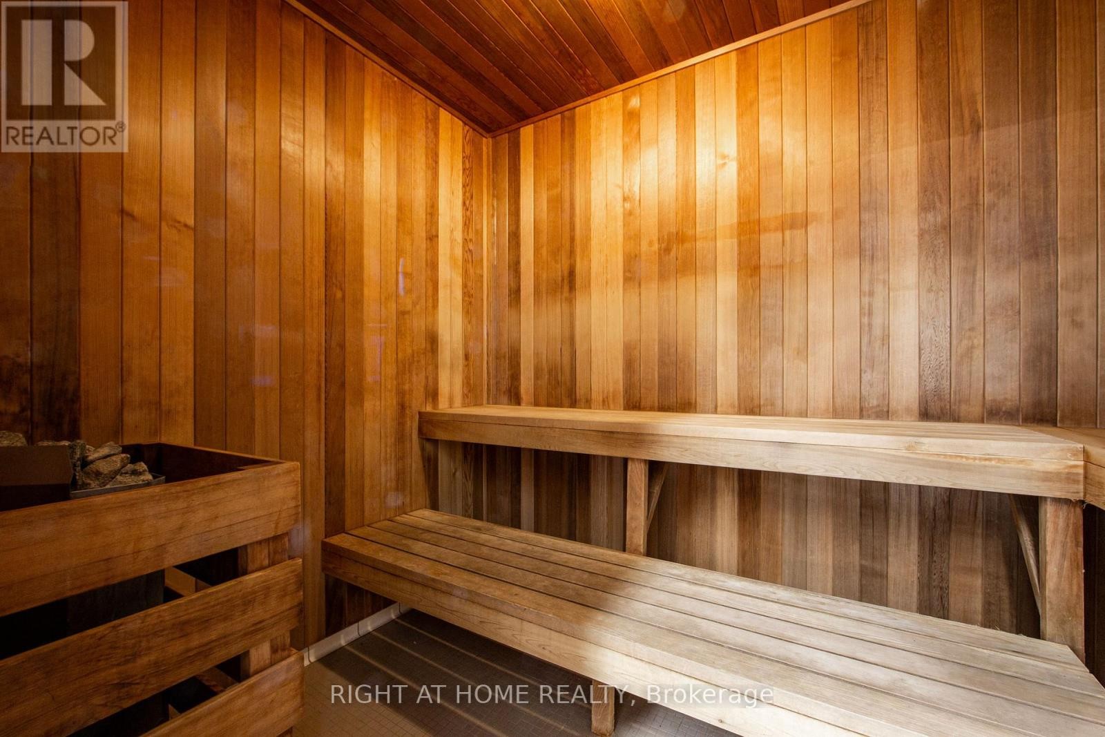 












UPH2 - 37 GALLERIA PARKWAY

,
Markham (Commerce Valley),




Ontario
L3T0A5

