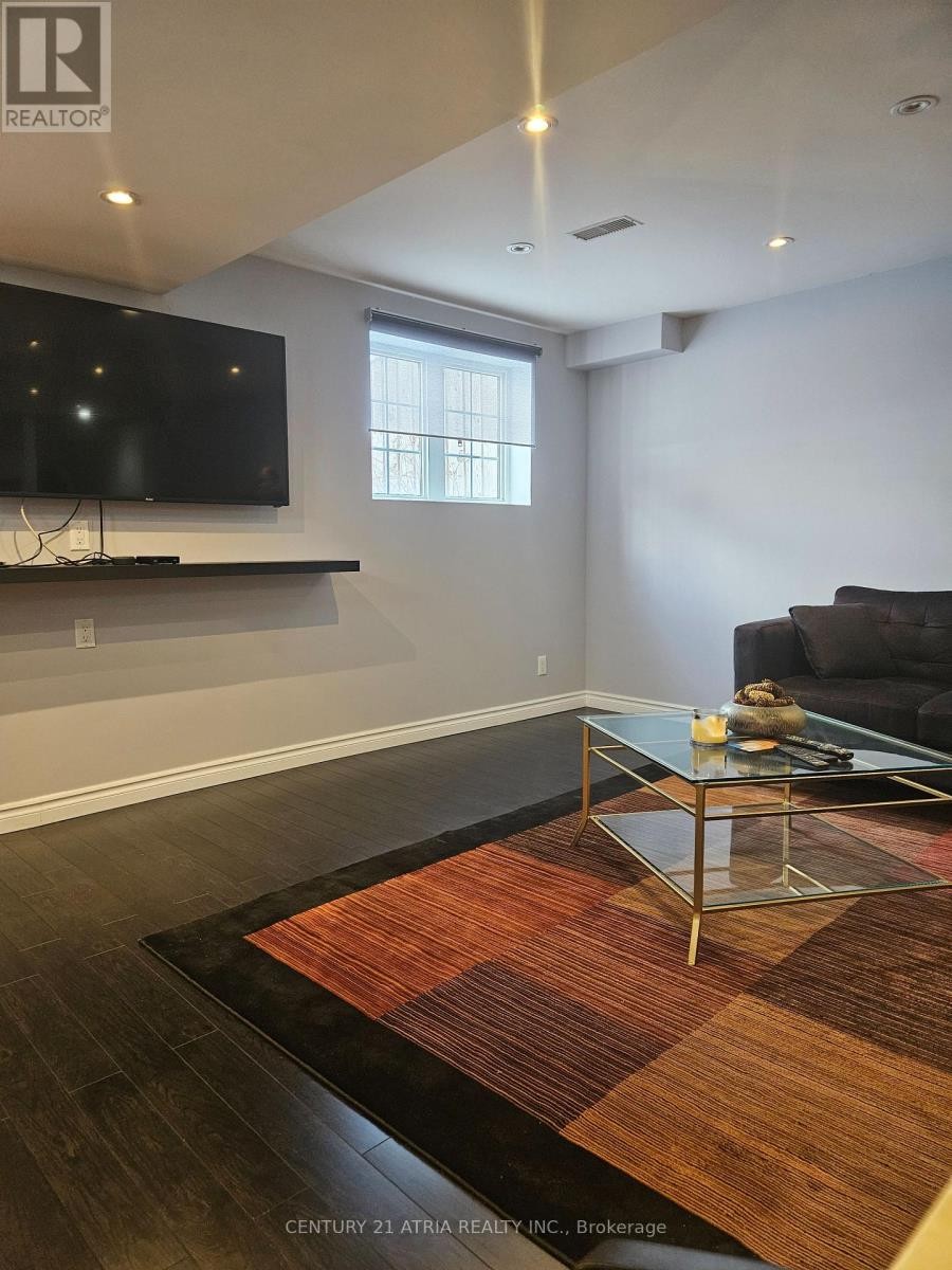 












BSMT - 143 MAROON DRIVE

,
Richmond Hill (Oak Ridges Lake Wilcox),




Ontario
L4E5B7

