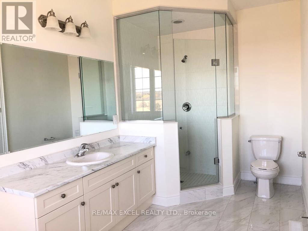 












94 HARTNEY DRIVE

,
Richmond Hill,




Ontario
L4S0K6

