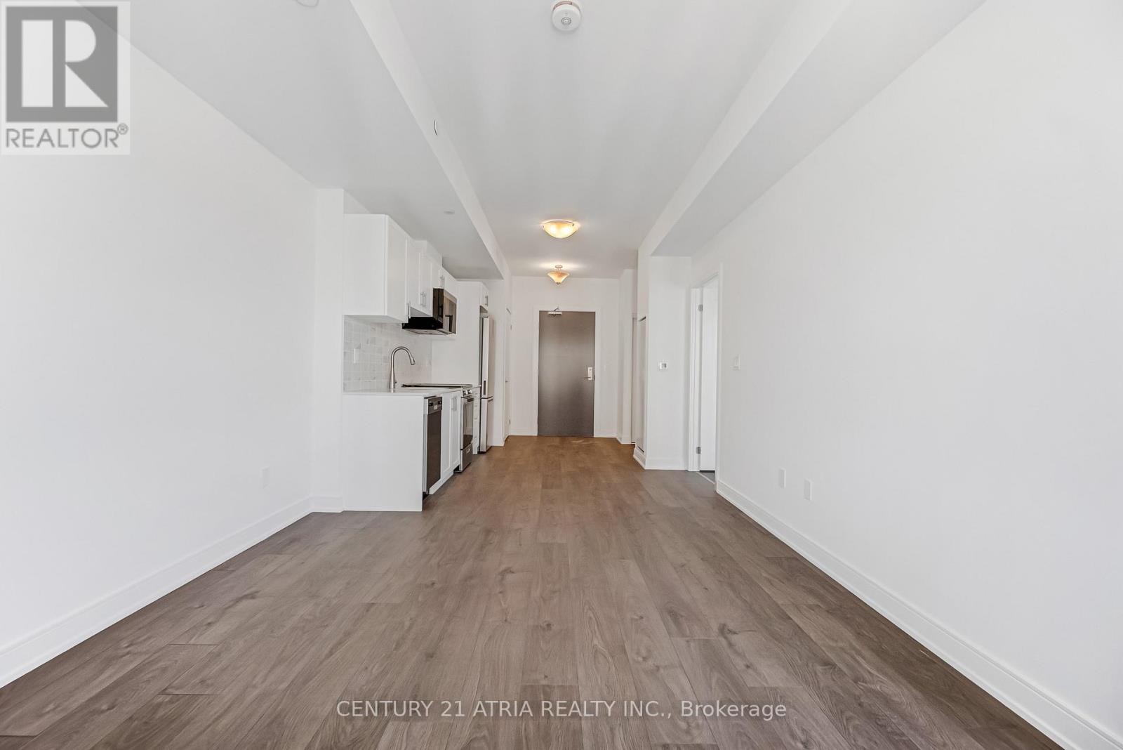 












1307 - 705 DAVIS DRIVE

,
Newmarket (Huron Heights-Leslie Valley),




Ontario
L3T0J1

