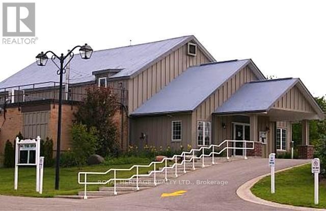 












104 LINDEN LANE

,
Innisfil,




Ontario
L9S1N4

