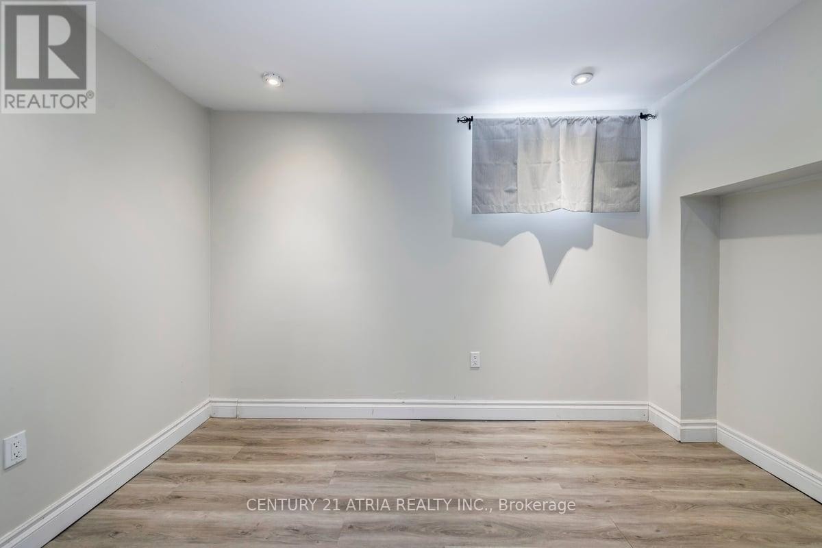 












1200 BENSON STREET

,
Innisfil (Alcona),




Ontario
L9S1Y4

