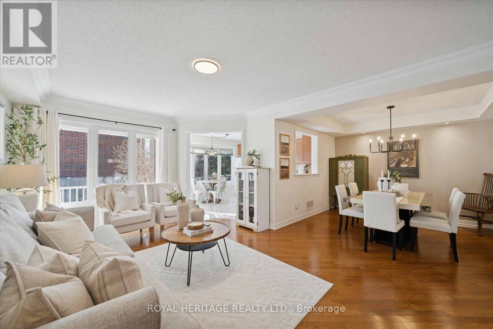 












155 MILTROSE CRESCENT

,
Whitchurch-Stouffville (Stouffville),




Ontario
L4A0R3

