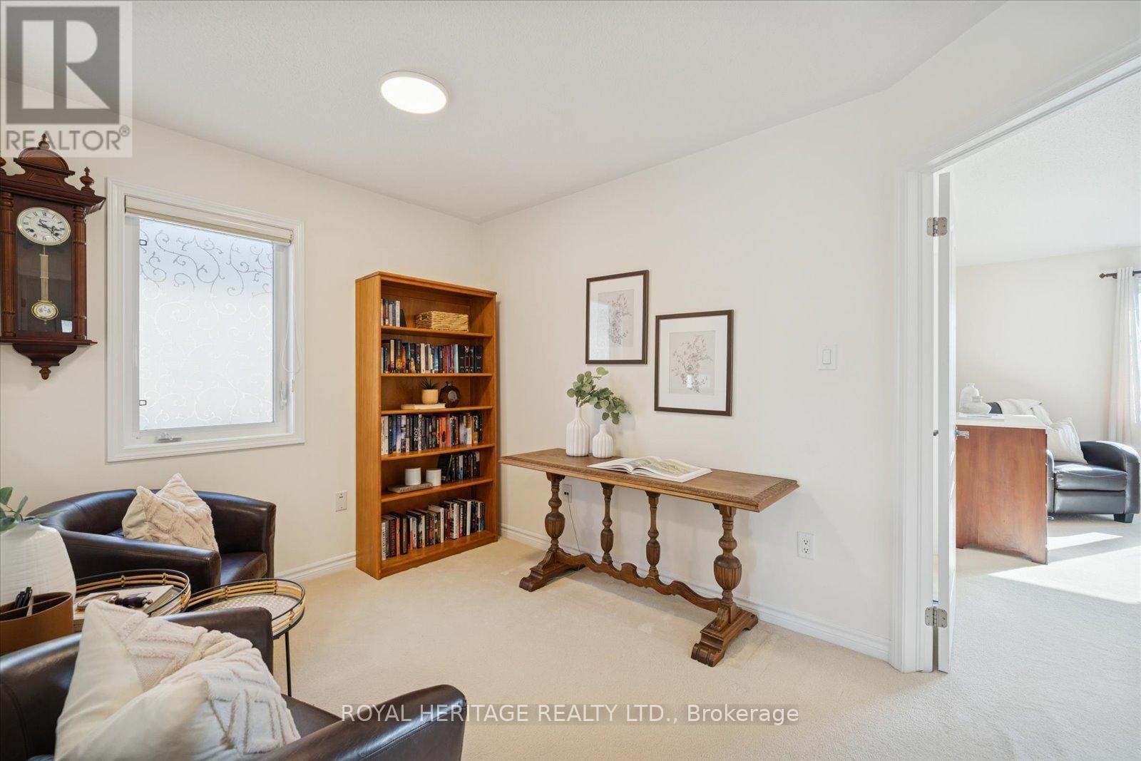 












155 MILTROSE CRESCENT

,
Whitchurch-Stouffville (Stouffville),




Ontario
L4A0R3

