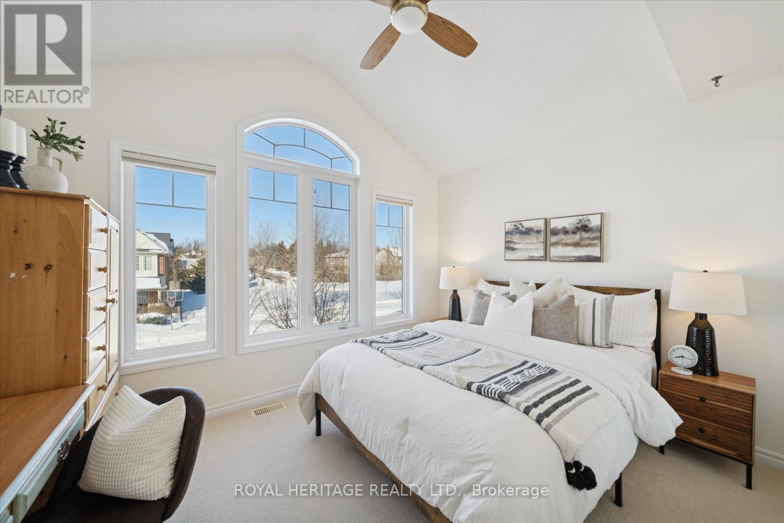 












155 MILTROSE CRESCENT

,
Whitchurch-Stouffville (Stouffville),




Ontario
L4A0R3

