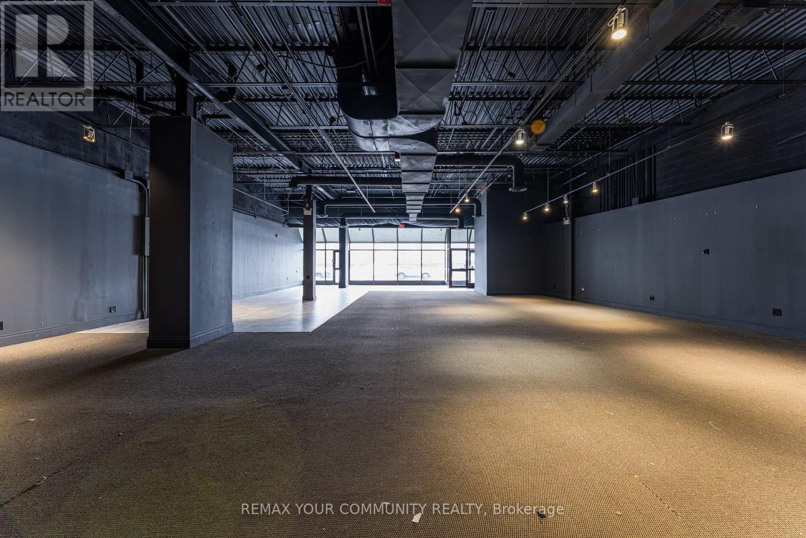 












203 - 9737 YONGE STREET

,
Richmond Hill (Harding),




Ontario
L4C8S7

