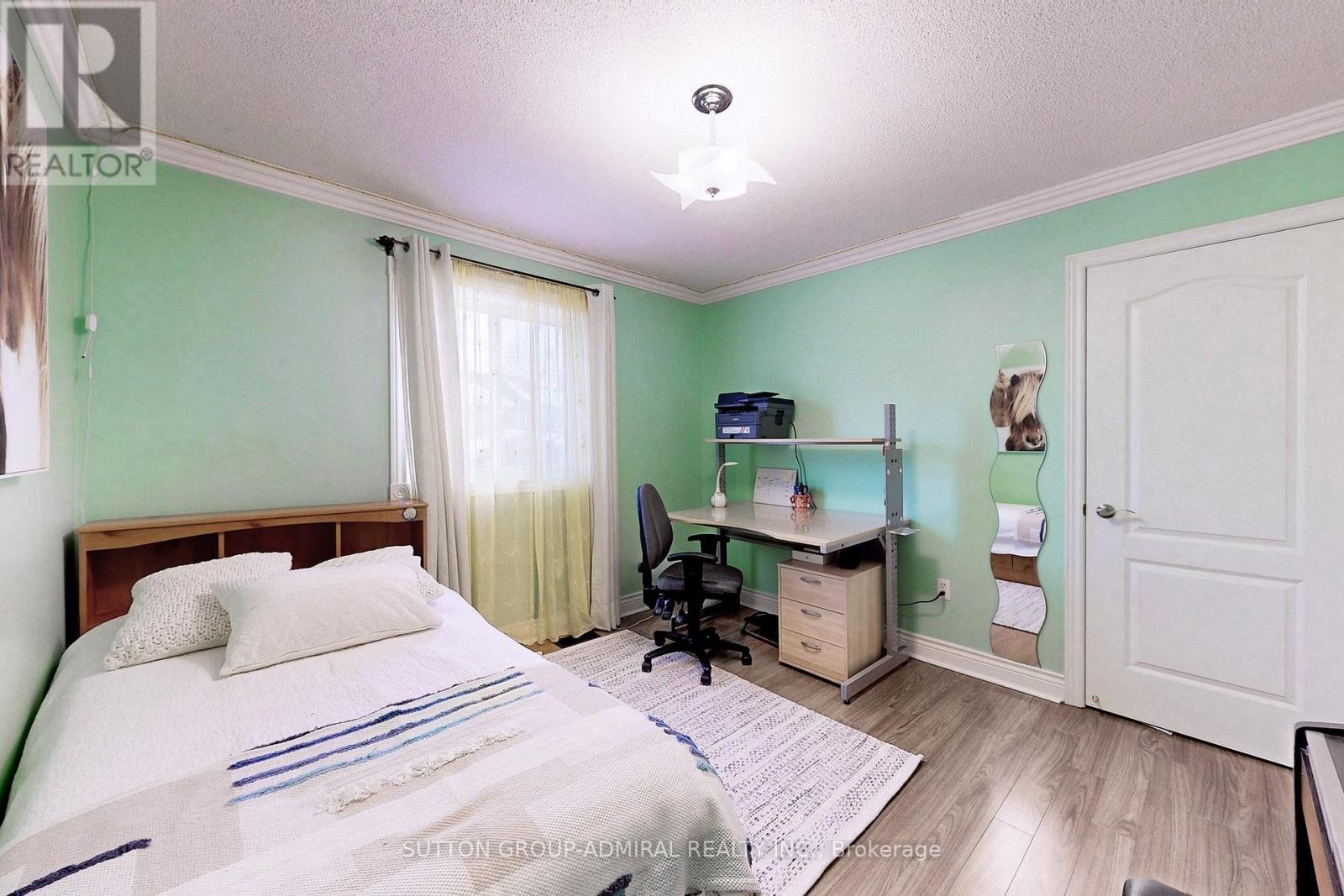 












66 TUSCANA BOULEVARD

,
Vaughan (Patterson),




Ontario
L4K5J5

