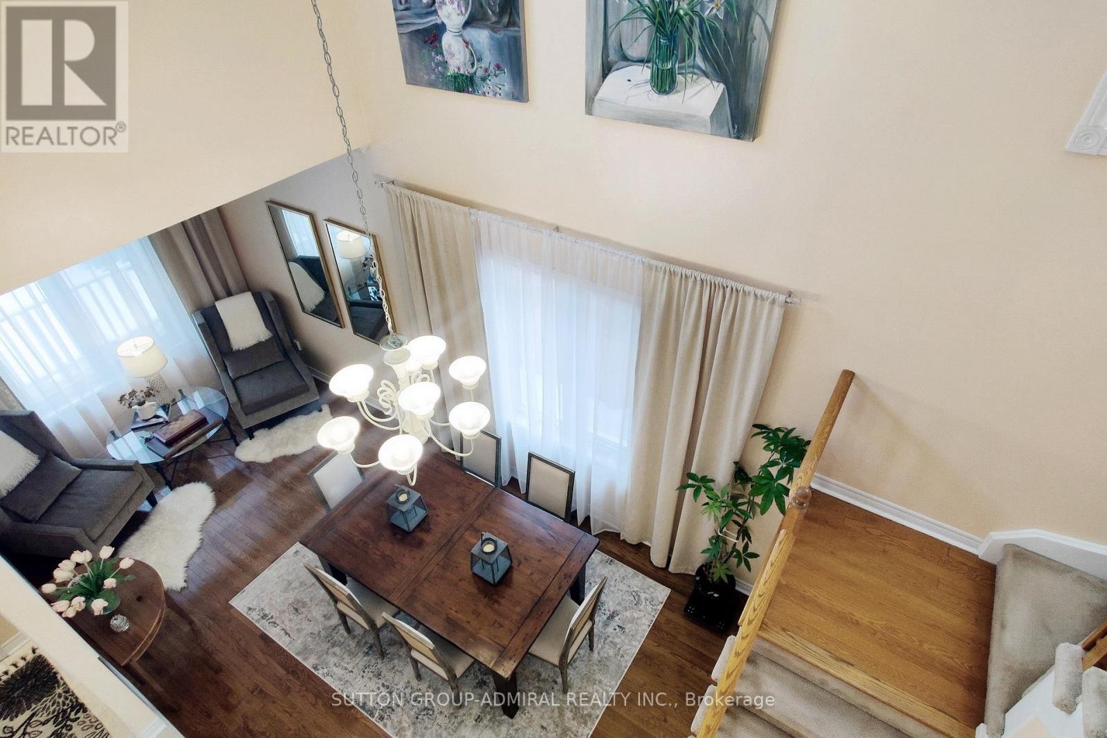 












66 TUSCANA BOULEVARD

,
Vaughan (Patterson),




Ontario
L4K5J5

