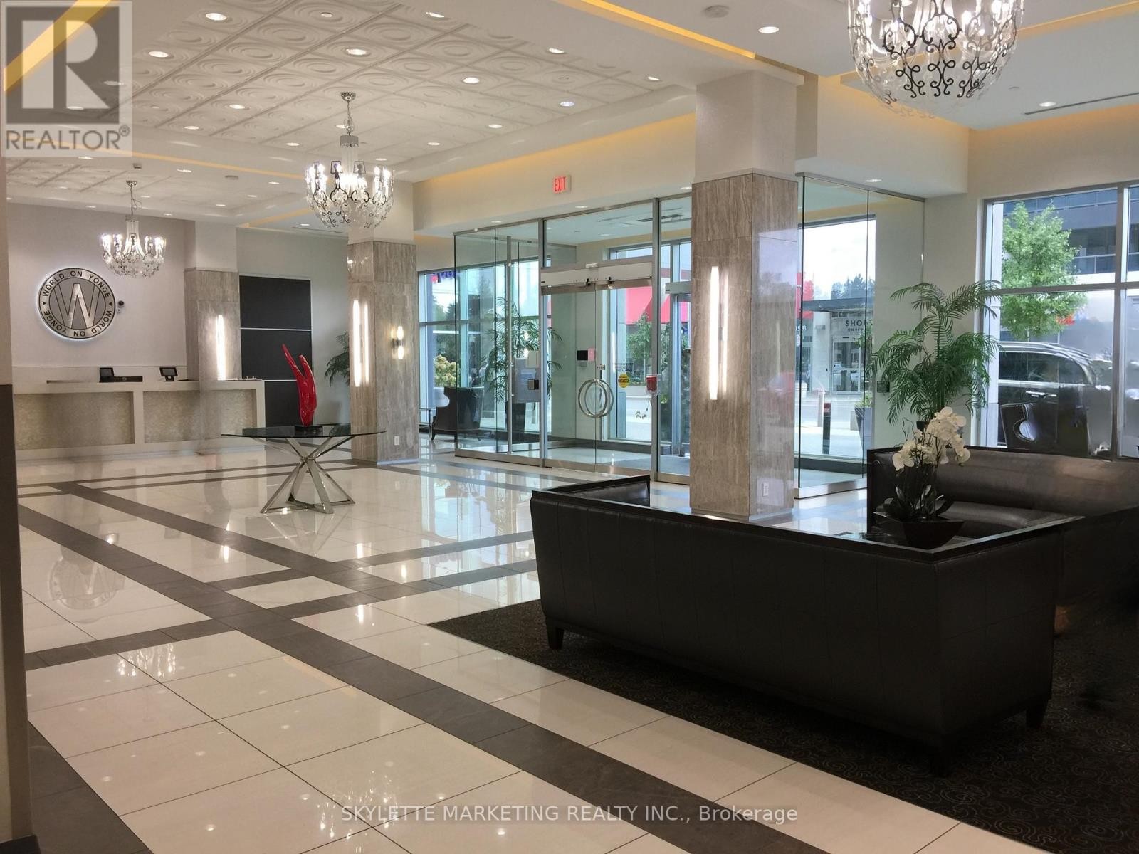 












#1427 - 7161 YONGE STREET

,
Markham (Thornhill),




Ontario
L3T0C8

