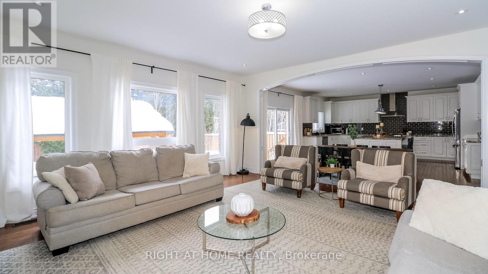 












769 FREEMONT COURT

,
Innisfil (Alcona),




Ontario
L9S0K4

