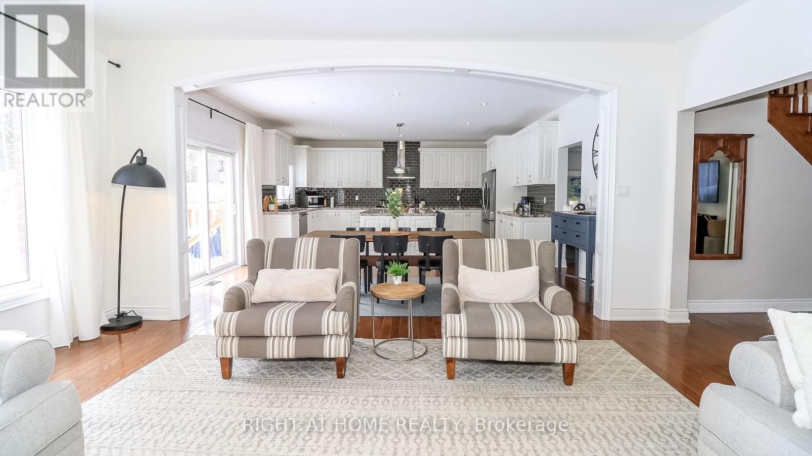 












769 FREEMONT COURT

,
Innisfil (Alcona),




Ontario
L9S0K4

