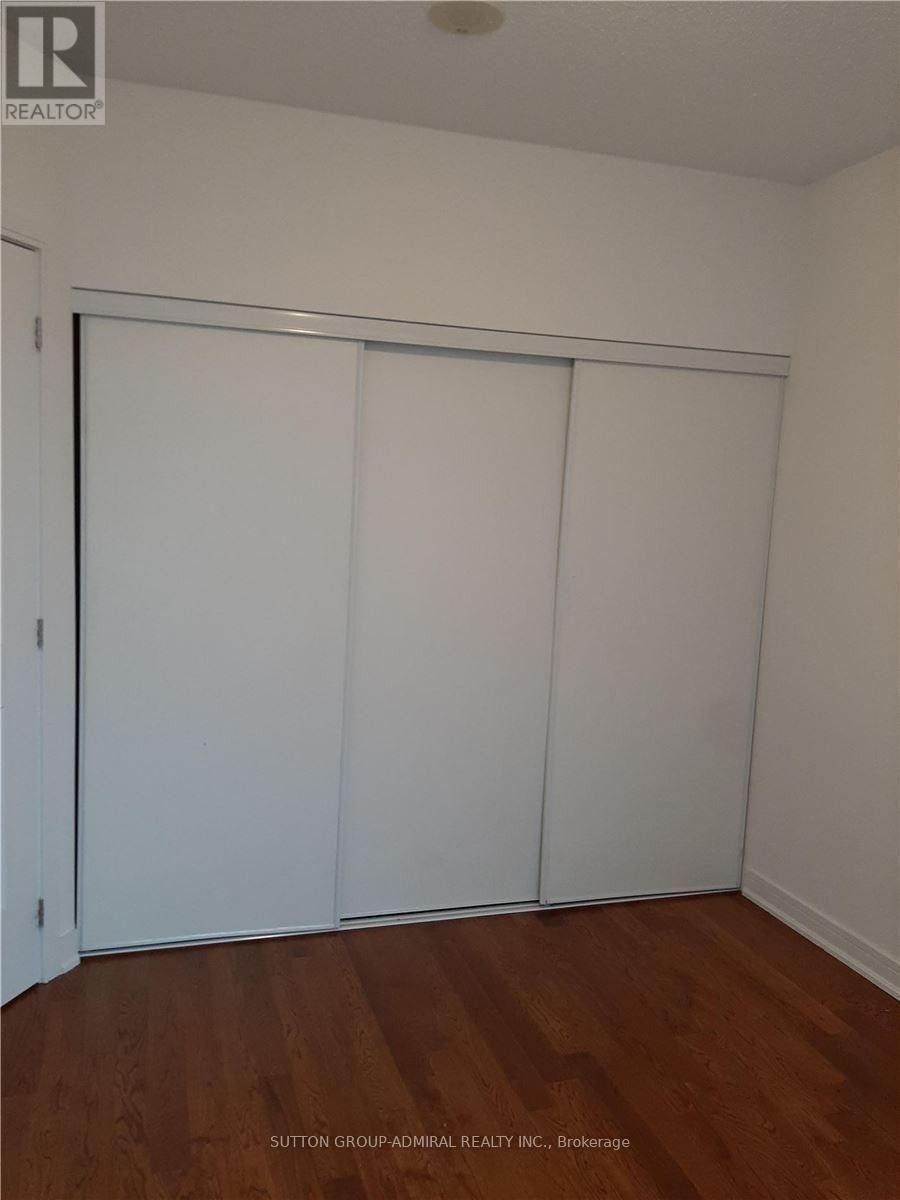 












1208 - 9205 YONGE STREET

,
Richmond Hill (Langstaff),




Ontario
L4C1V5

