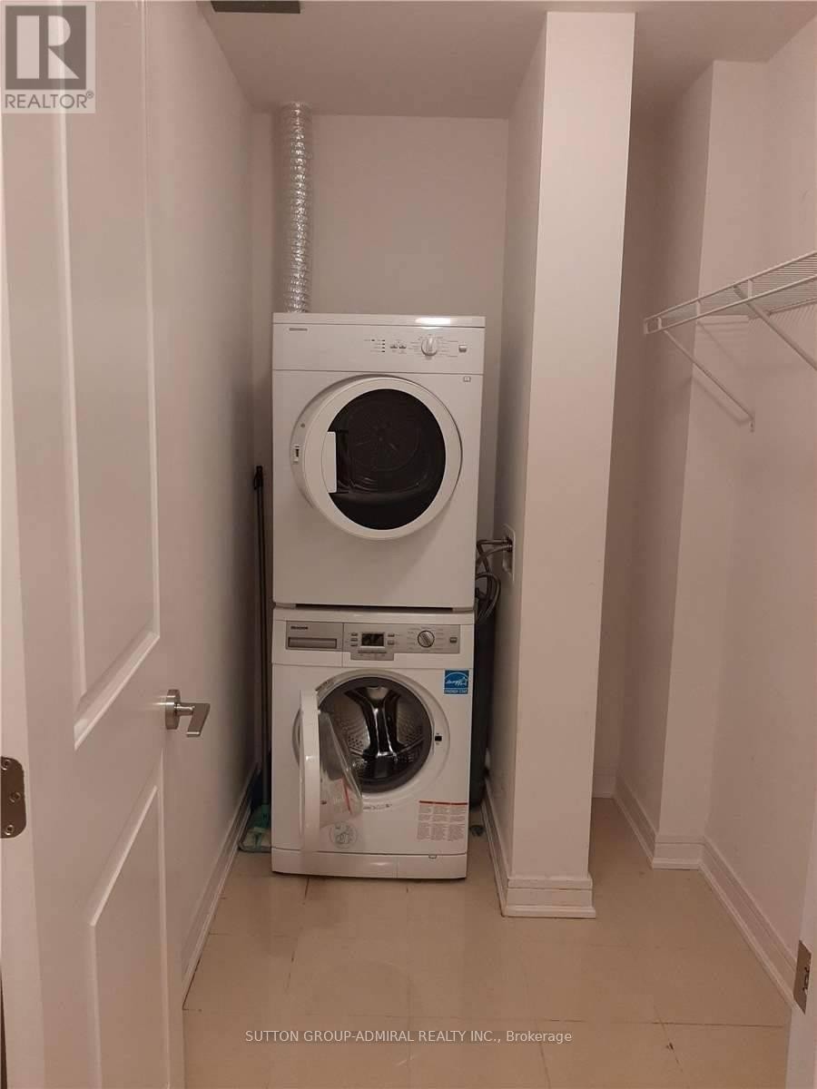 












1208 - 9205 YONGE STREET

,
Richmond Hill (Langstaff),




Ontario
L4C1V5

