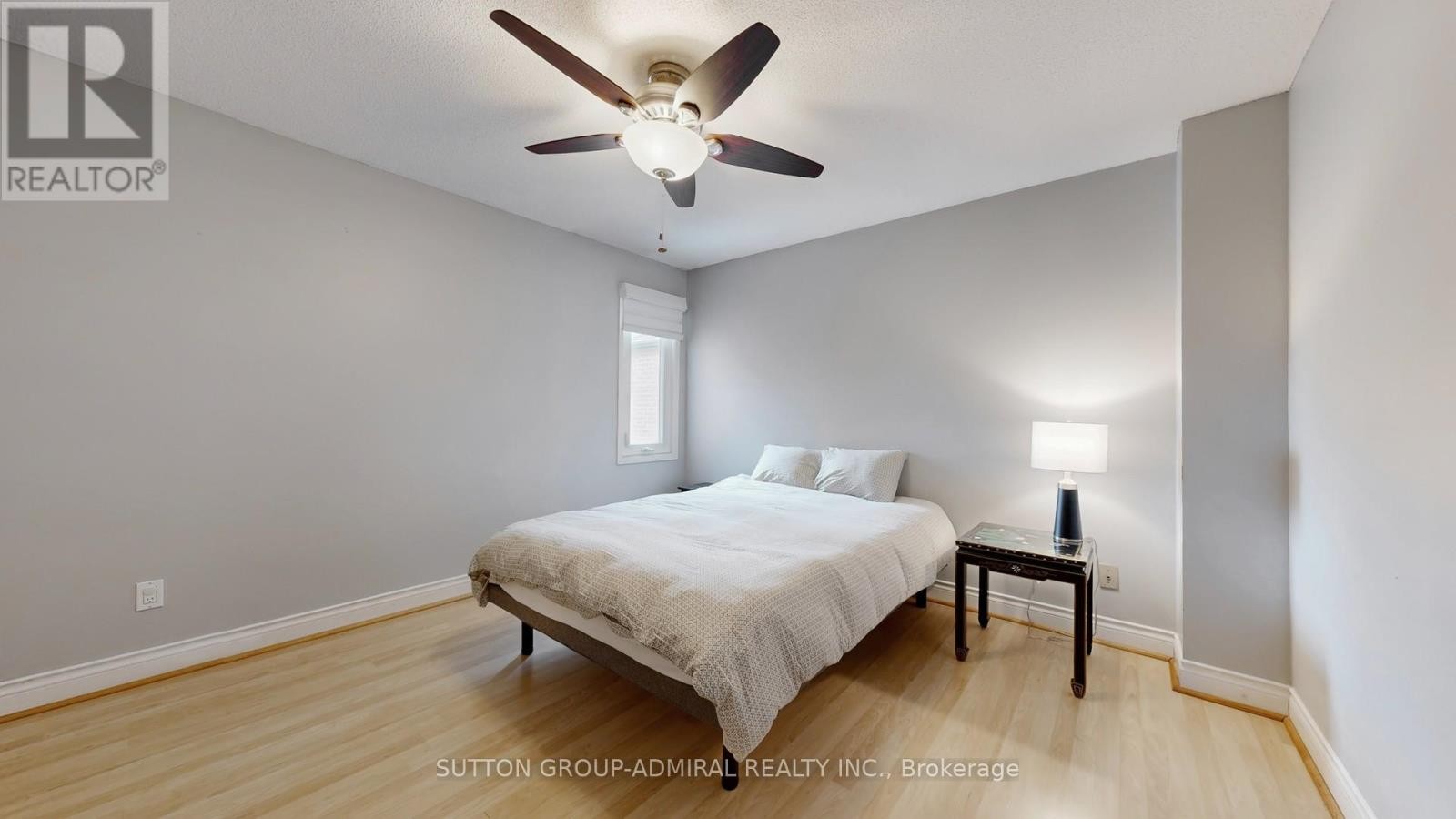 












239 ROSE GREEN DRIVE

,
Vaughan (Uplands),




Ontario
L4J4R3

