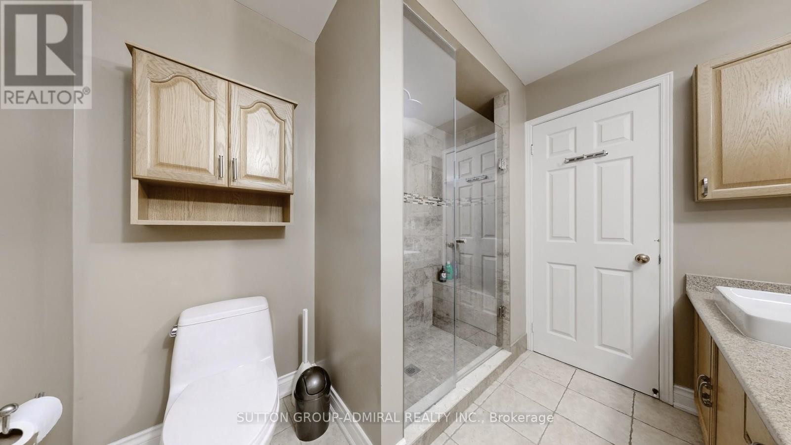 












239 ROSE GREEN DRIVE

,
Vaughan (Uplands),




Ontario
L4J4R3

