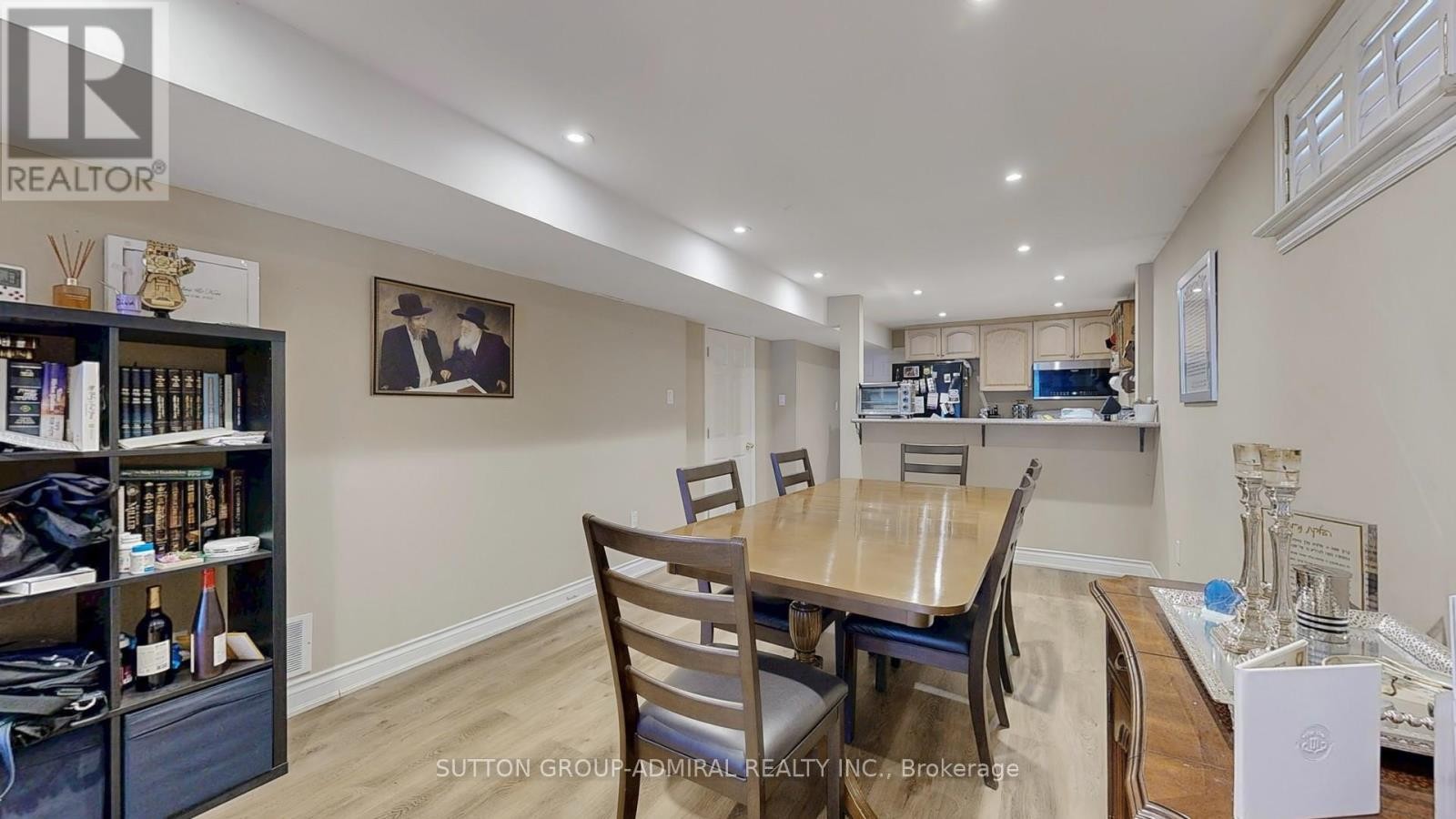 












239 ROSE GREEN DRIVE

,
Vaughan (Uplands),




Ontario
L4J4R3

