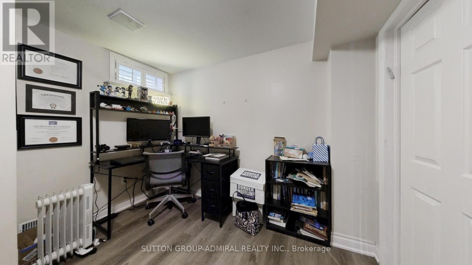 












239 ROSE GREEN DRIVE

,
Vaughan (Uplands),




Ontario
L4J4R3

