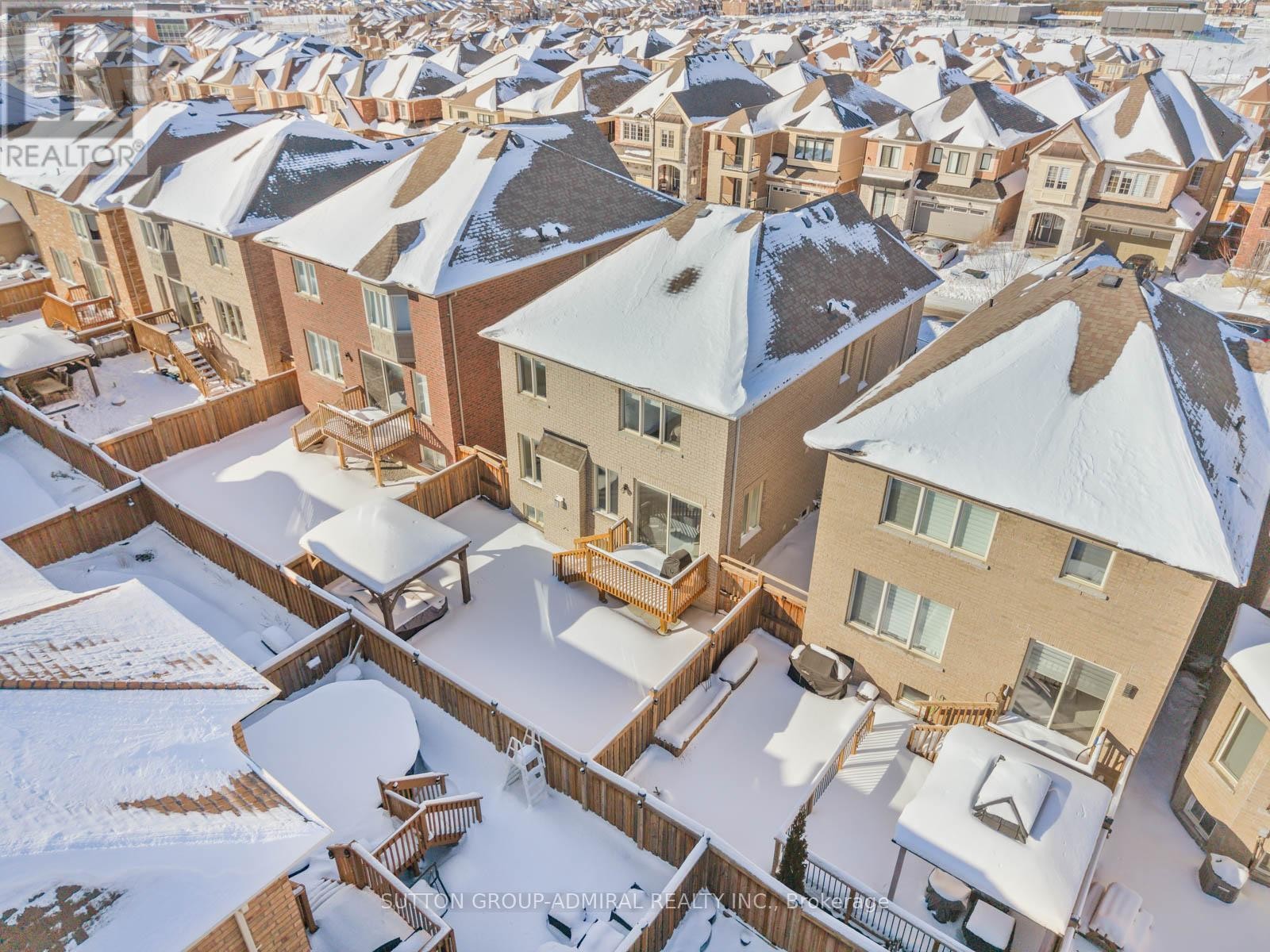 












124 MONDIAL CRESCENT

,
East Gwillimbury (Queensville),




Ontario
L9N0S2

