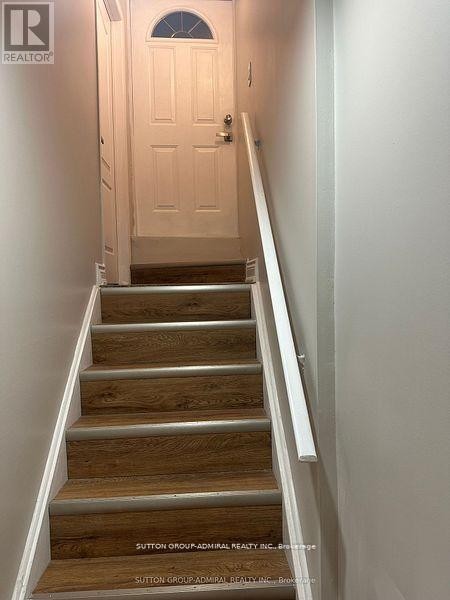 












BASEMENT - 185 RED MAPLE ROAD

,
Richmond Hill (Langstaff),




Ontario
L4B4S6

