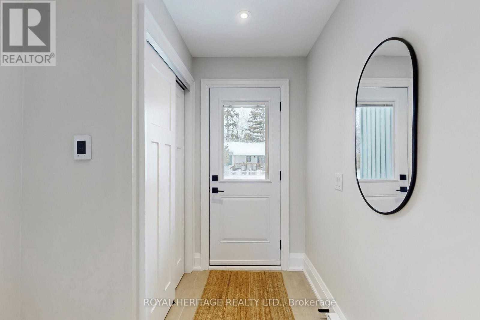 












71 NORTH STREET

,
Georgina (Sutton & Jackson's Point),




Ontario
L0E1R0

